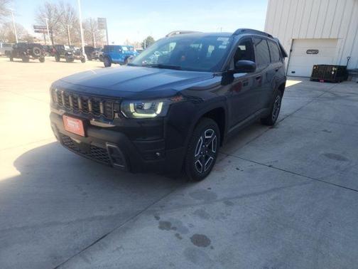 Diamond Black 2026 Jeep Cherokee LAREDO/LIMITED