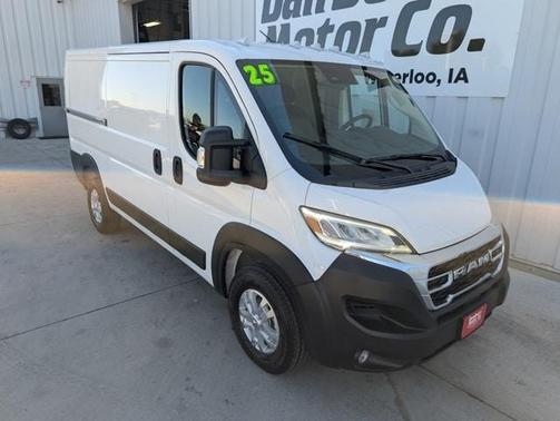 2025 RAM ProMaster 1500 Low Roof