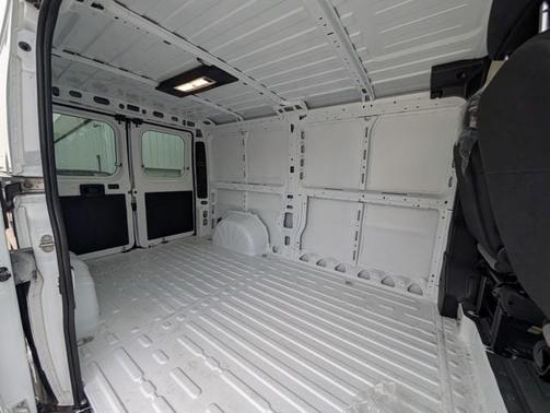 2025 RAM ProMaster 1500 Low Roof