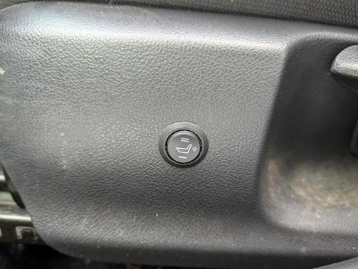 2022 Toyota Corolla Hatchback SE Nightshade