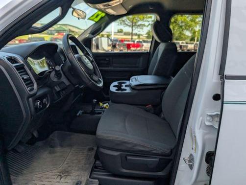 Bright White Clearcoat 2022 RAM 2500 Tradesman
