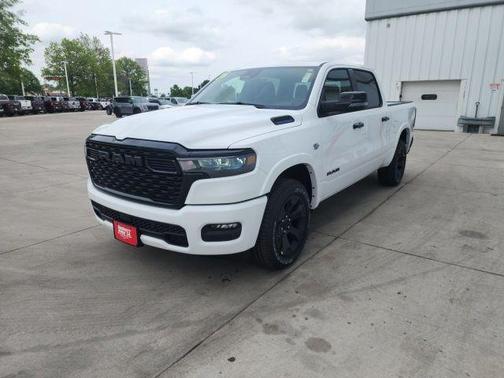 Bright White Clearcoat 2026 RAM 1500 Big Horn