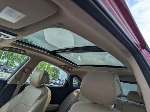 Venetian Red Pearl 2014 Hyundai Azera Limited