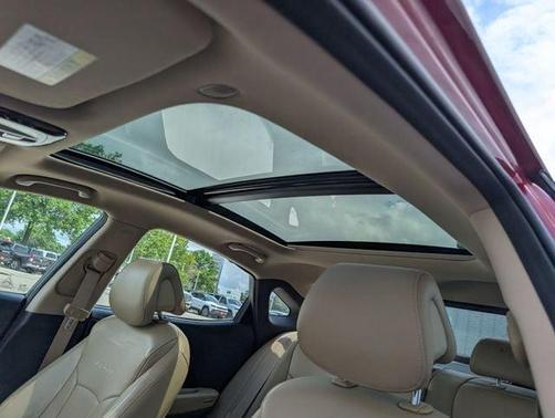Venetian Red Pearl 2014 Hyundai Azera Limited
