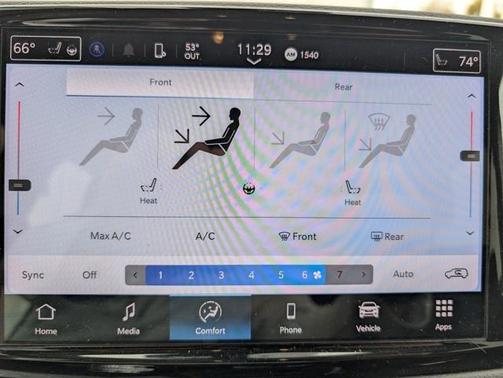 2024 Chrysler Pacifica Touring-L