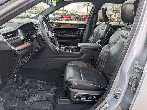 2024 Jeep Grand Cherokee L Summit