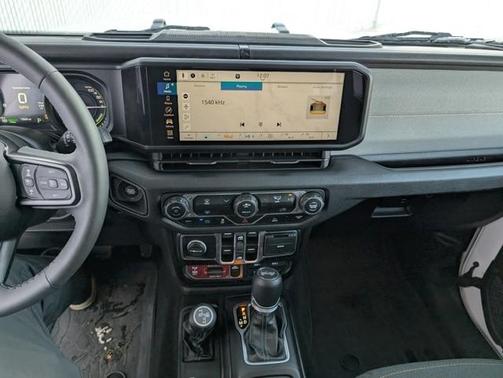 2025 Jeep Wrangler 4xe Sport