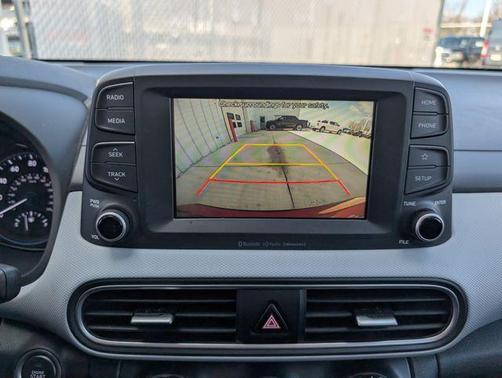 2020 Hyundai KONA SEL