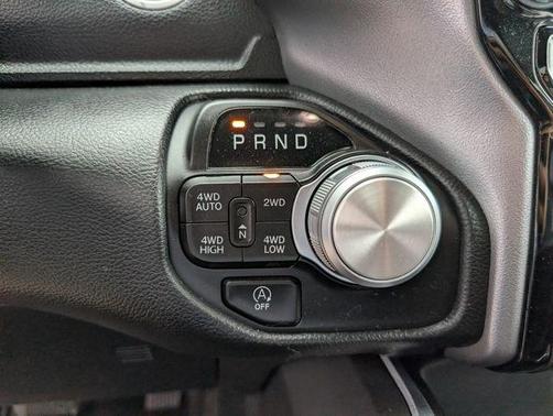 Bright White Clearcoat 2023 RAM 1500 Laramie