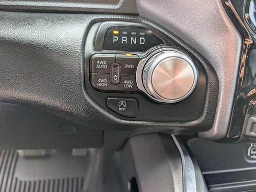 Bright White Clearcoat 2023 RAM 1500 Laramie