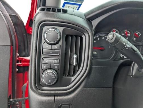 2024 Chevrolet Silverado 2500 Custom