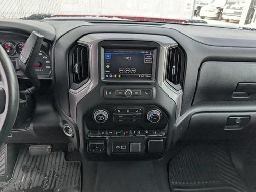 2024 Chevrolet Silverado 2500 Custom