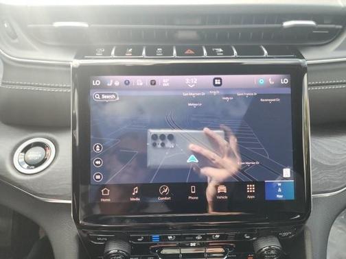 2025 Jeep Grand Cherokee L Overland