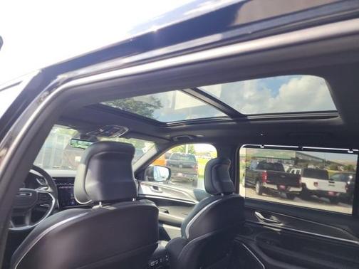 2025 Jeep Grand Cherokee L Overland