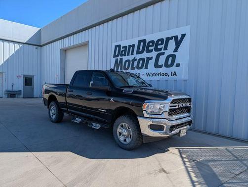 Diamond Black 2020 RAM 3500 Tradesman
