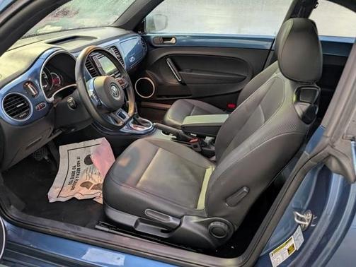 2019 Volkswagen Beetle 2.0T SE