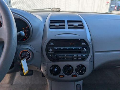 Sheer Silver 2002 Nissan Altima 2.5 S