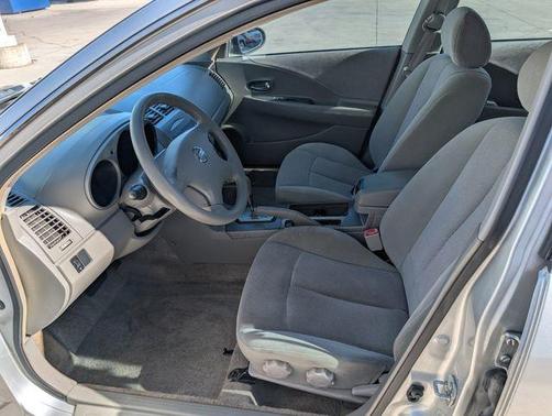 Sheer Silver 2002 Nissan Altima 2.5 S