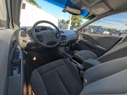 Sheer Silver 2002 Nissan Altima 2.5 S