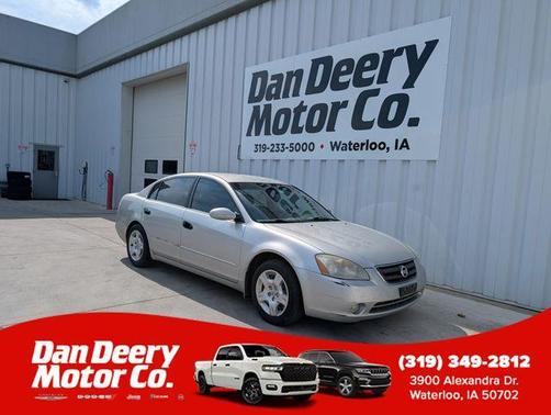 Sheer Silver 2002 Nissan Altima 2.5 S
