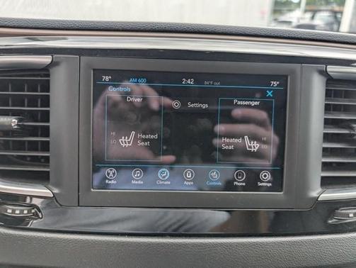 2018 Chrysler Pacifica Touring-L