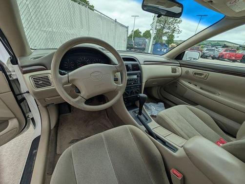 White Diamond Pearl 2001 Toyota Camry Solara SE