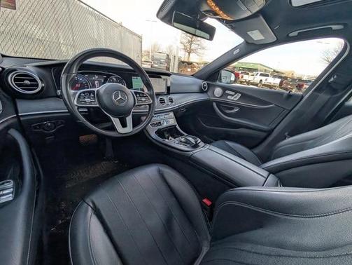 2019 Mercedes-Benz E-Class E 300