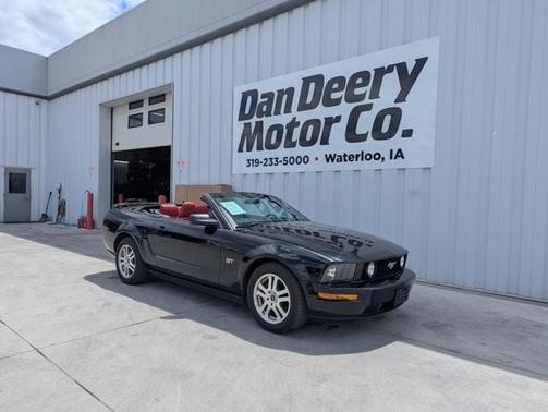 2005 Ford Mustang