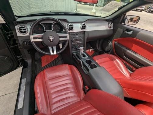 2005 Ford Mustang