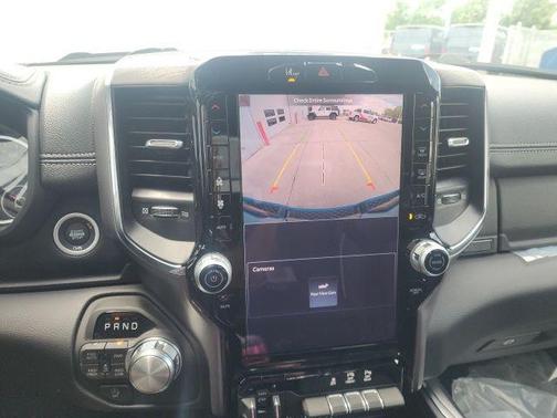 Hydro Blue Pearlcoat 2026 RAM 1500 Laramie
