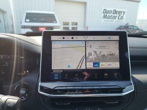 Bright White Clearcoat 2026 Jeep Compass Trailhawk