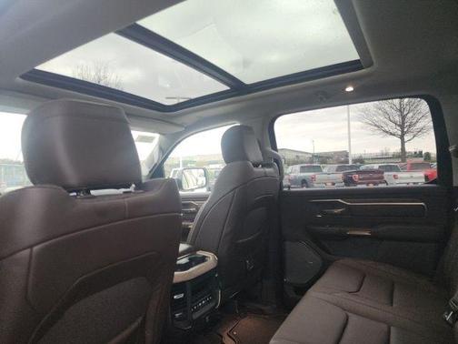 Serrano Red 2026 RAM 1500 Limited