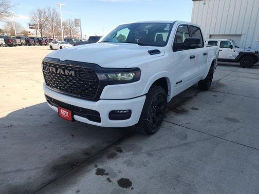 Bright White Clearcoat 2026 RAM 1500 Big Horn
