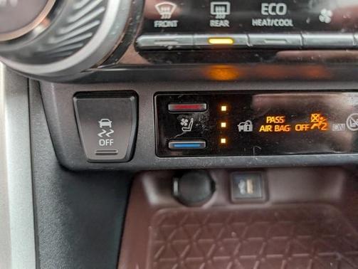 2023 Toyota RAV4 Hybrid Limited