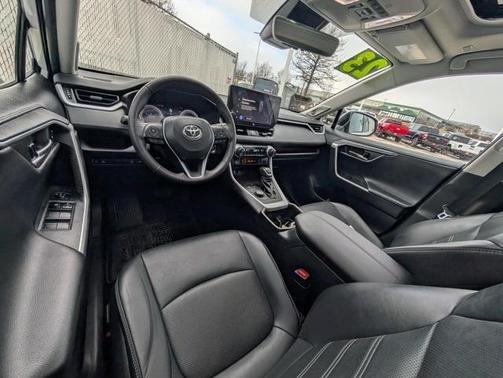 2023 Toyota RAV4 Hybrid Limited