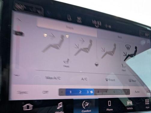 2023 Chrysler Pacifica Touring-L