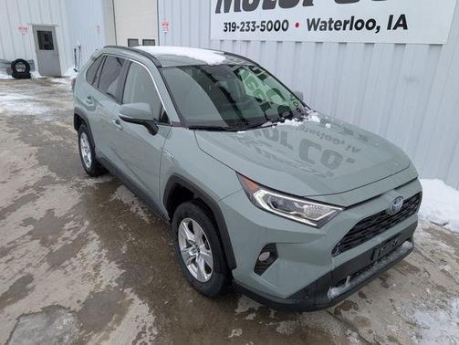 2021 Toyota RAV4 Hybrid XLE