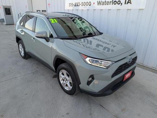 2021 Toyota RAV4 Hybrid XLE
