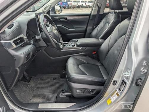 2023 Toyota Highlander Limited