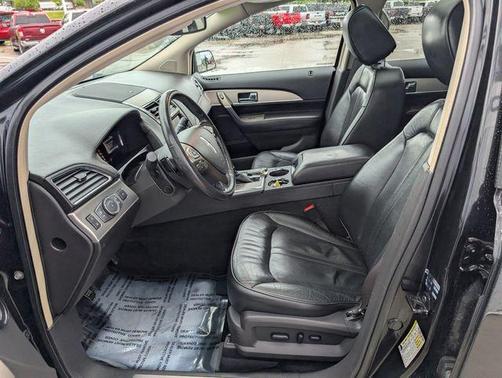Tuxedo Black Metallic 2013 Lincoln MKX Base