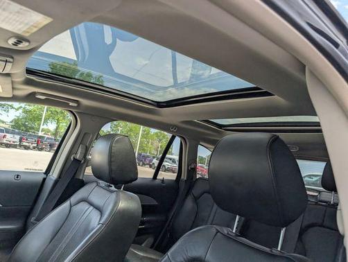 Tuxedo Black Metallic 2013 Lincoln MKX Base
