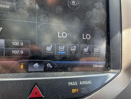 Tuxedo Black Metallic 2013 Lincoln MKX Base