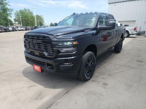 Diamond Black 2026 RAM 3500 Big Horn