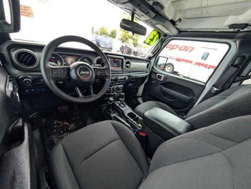 2023 Jeep Wrangler 4xe Base