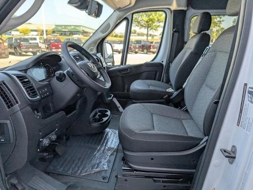 2025 RAM ProMaster 1500 Base