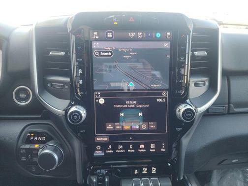 Molten Red Pearlcoat 2026 RAM 1500 Big Horn