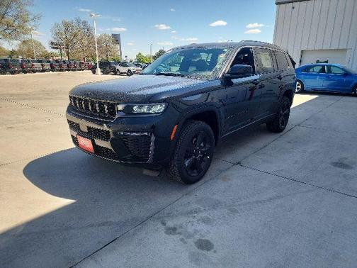 Diamond Black 2026 Jeep Grand Cherokee L Limited