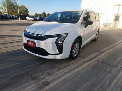 White 2027 Chrysler Pacifica SELECT