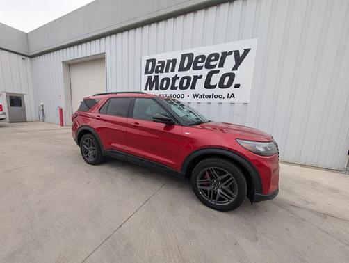 Red Metallic 2025 Ford Explorer ST-Line