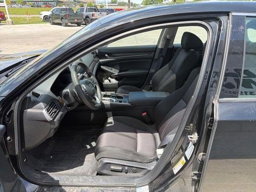 Crystal Black Pearl 2020 Honda Accord Hybrid EX